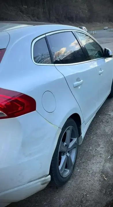 Volvo V40 2013 photo 3