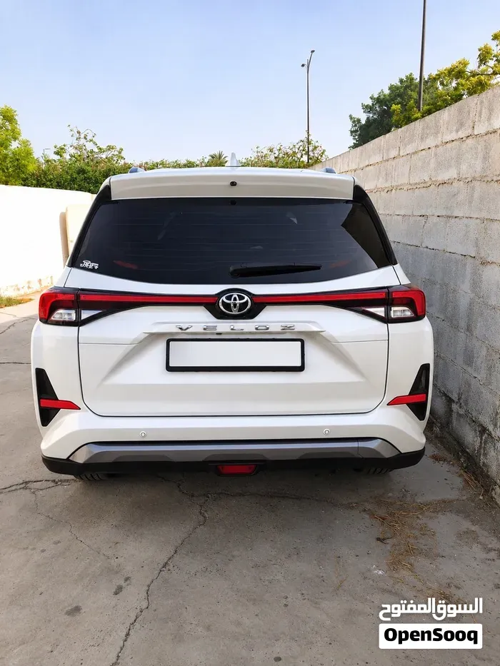 Toyota Veloz 2024 photo 4