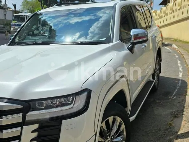 Toyota Land Cruiser 2025 photo 2