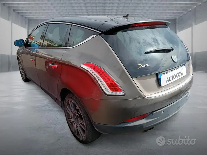 Lancia Delta 2009 photo 4