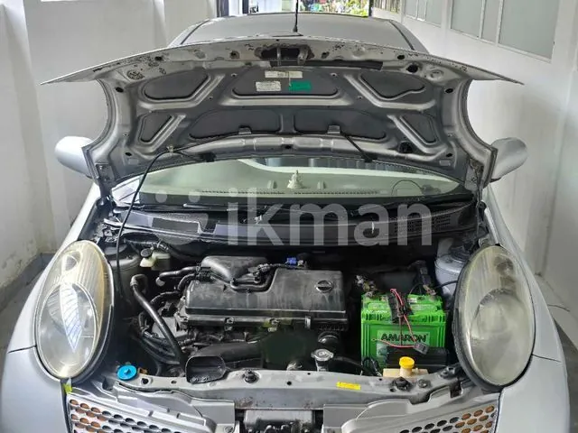 Nissan March 2004 photo 4