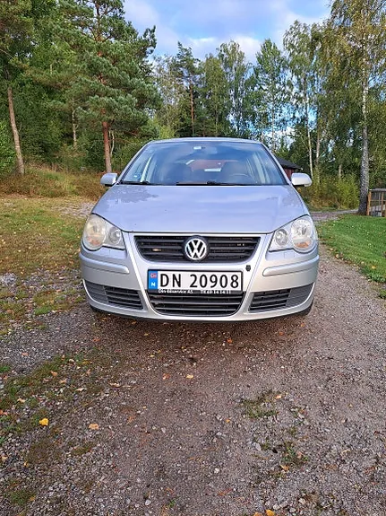 Volkswagen Polo 2009 photo 3