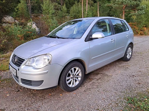 Volkswagen Polo 2009 photo 2