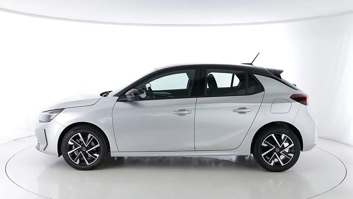 Opel Corsa photo 2