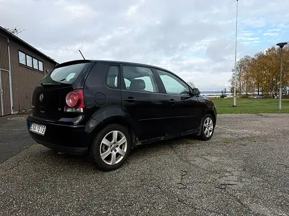 Volkswagen Polo 2008 photo 5