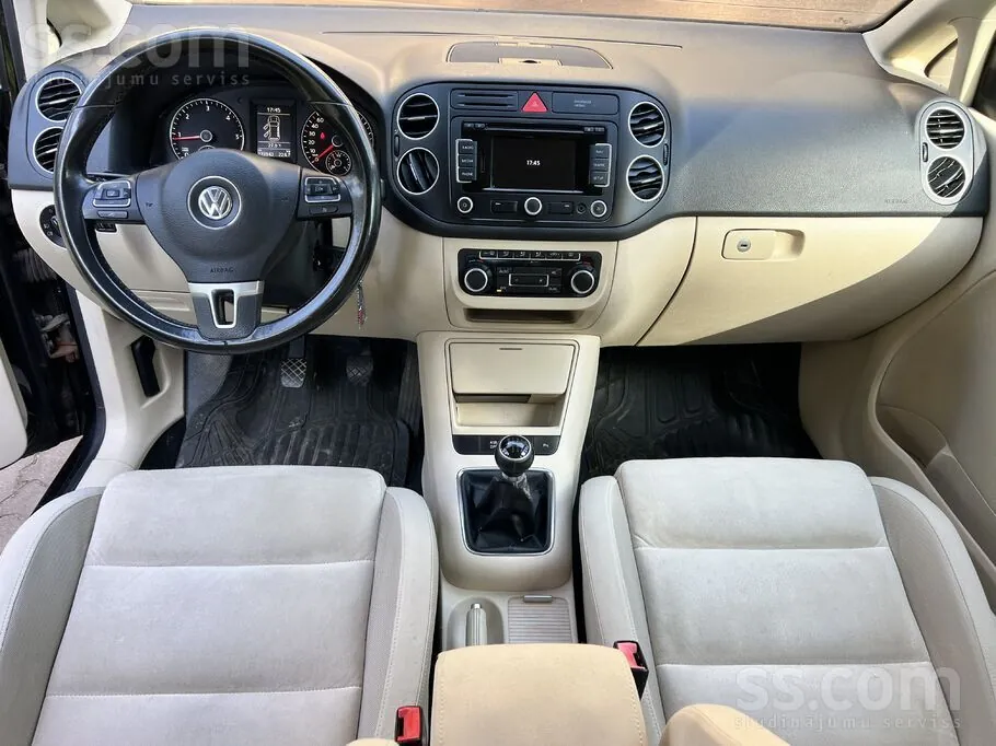 Volkswagen Golf Plus 2010 photo 2