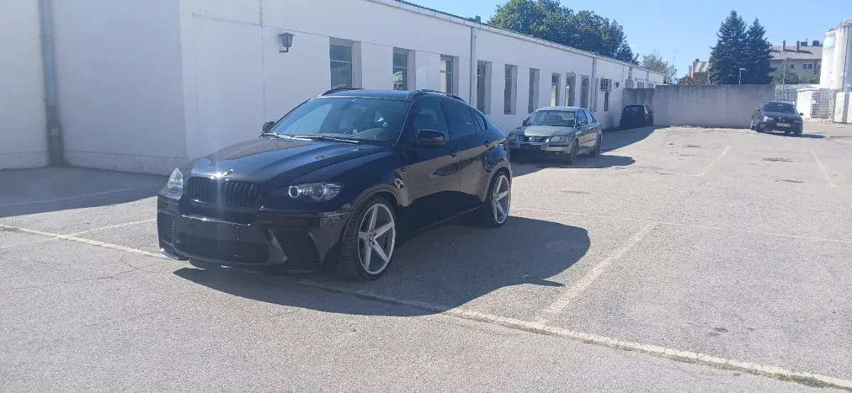 BMW X6