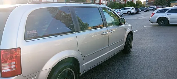 Chrysler Town & Country 2008 photo 4