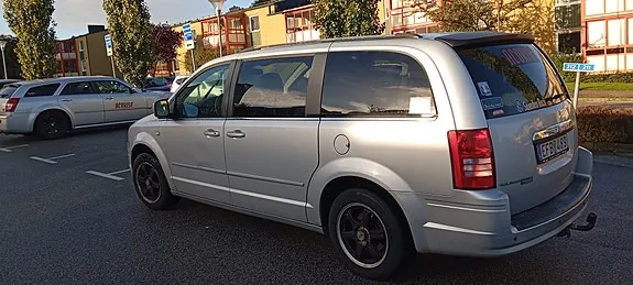 Chrysler Town & Country 2008 photo 5