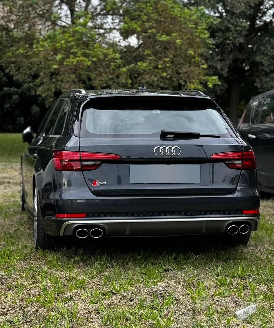 Audi A4 Avant 2016 photo 4