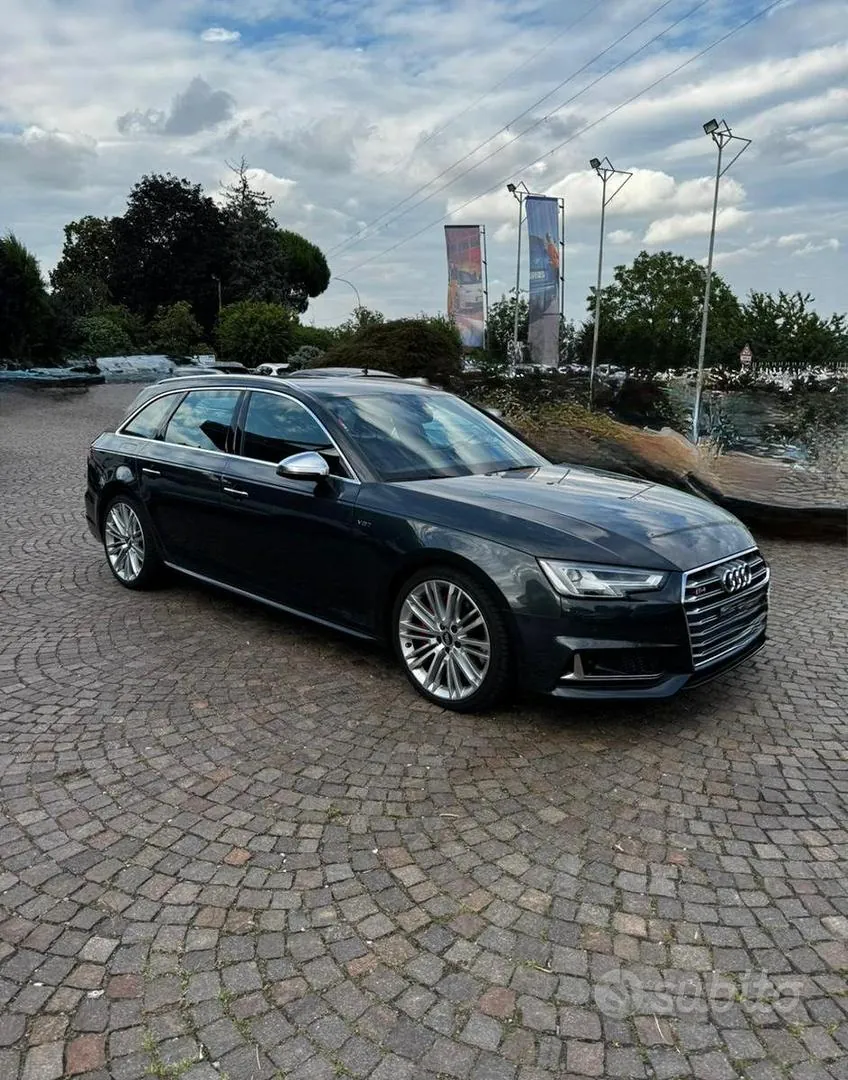 Audi A4 Avant 2016 photo 2
