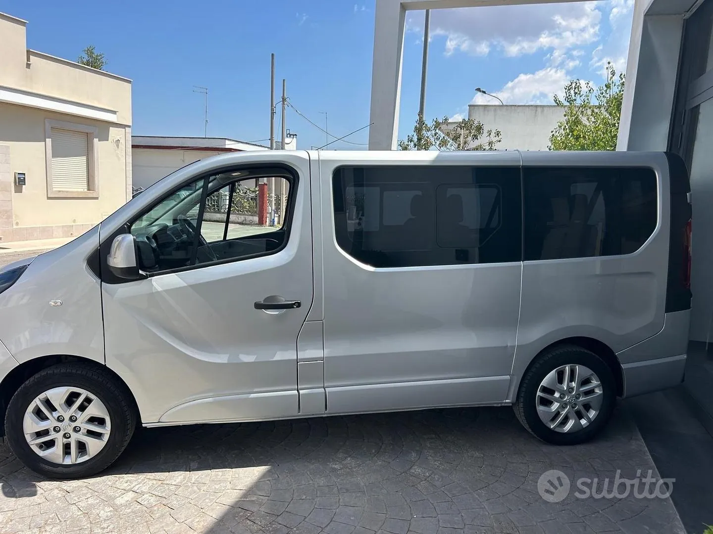 Opel Vivaro 2018 photo 4