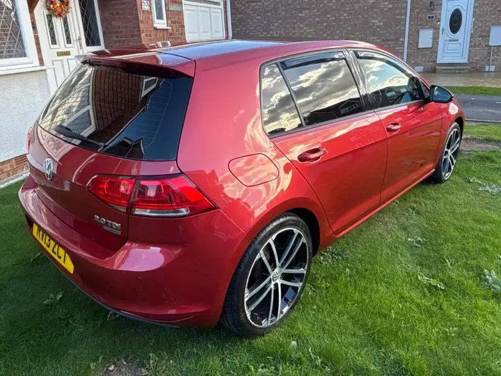 Volkswagen Golf 2013 photo 4