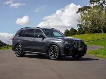 BMW X7 2021 photo 2