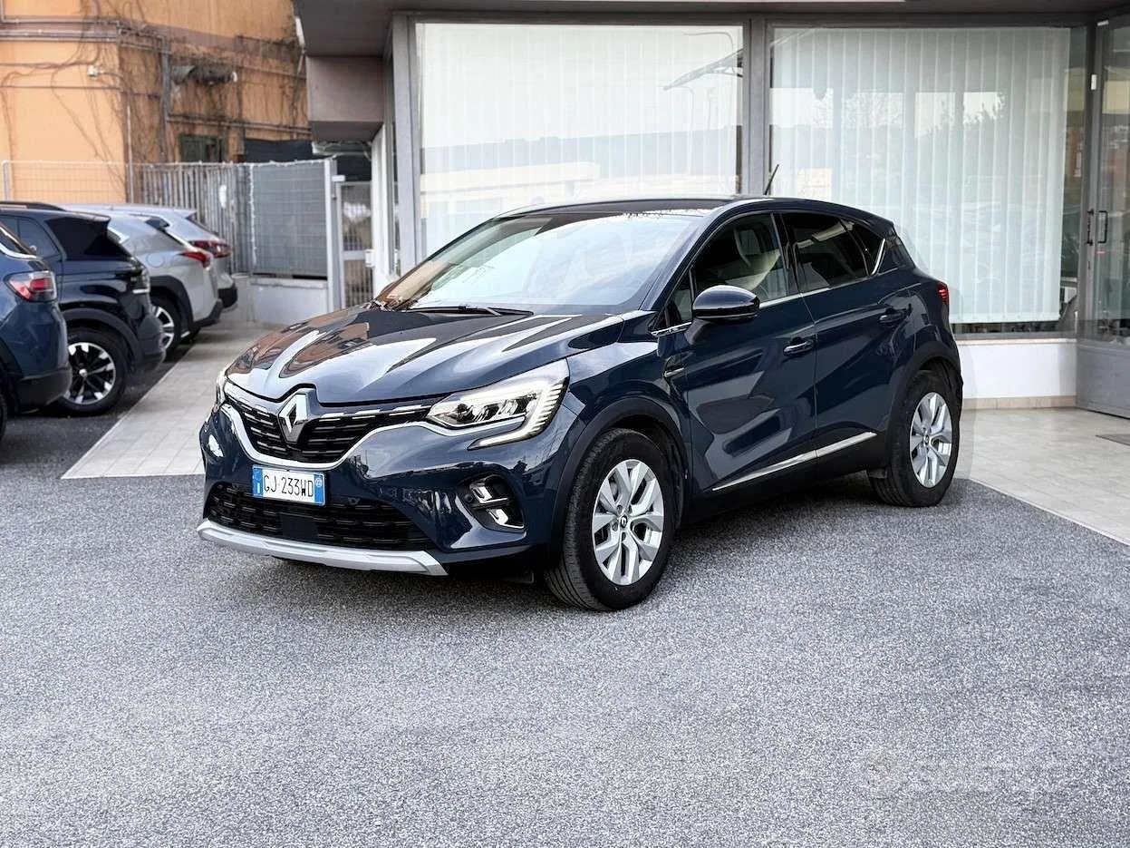 Renault Captur 2022 photo 3