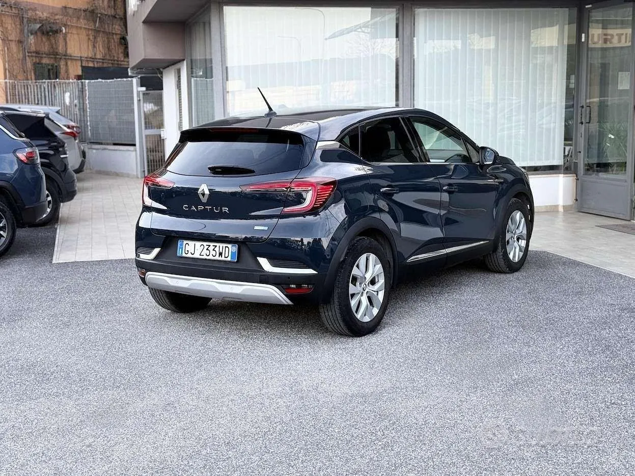 Renault Captur 2022 photo 5