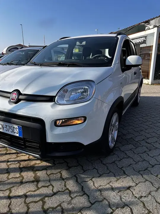 Fiat Panda 2023 photo 2