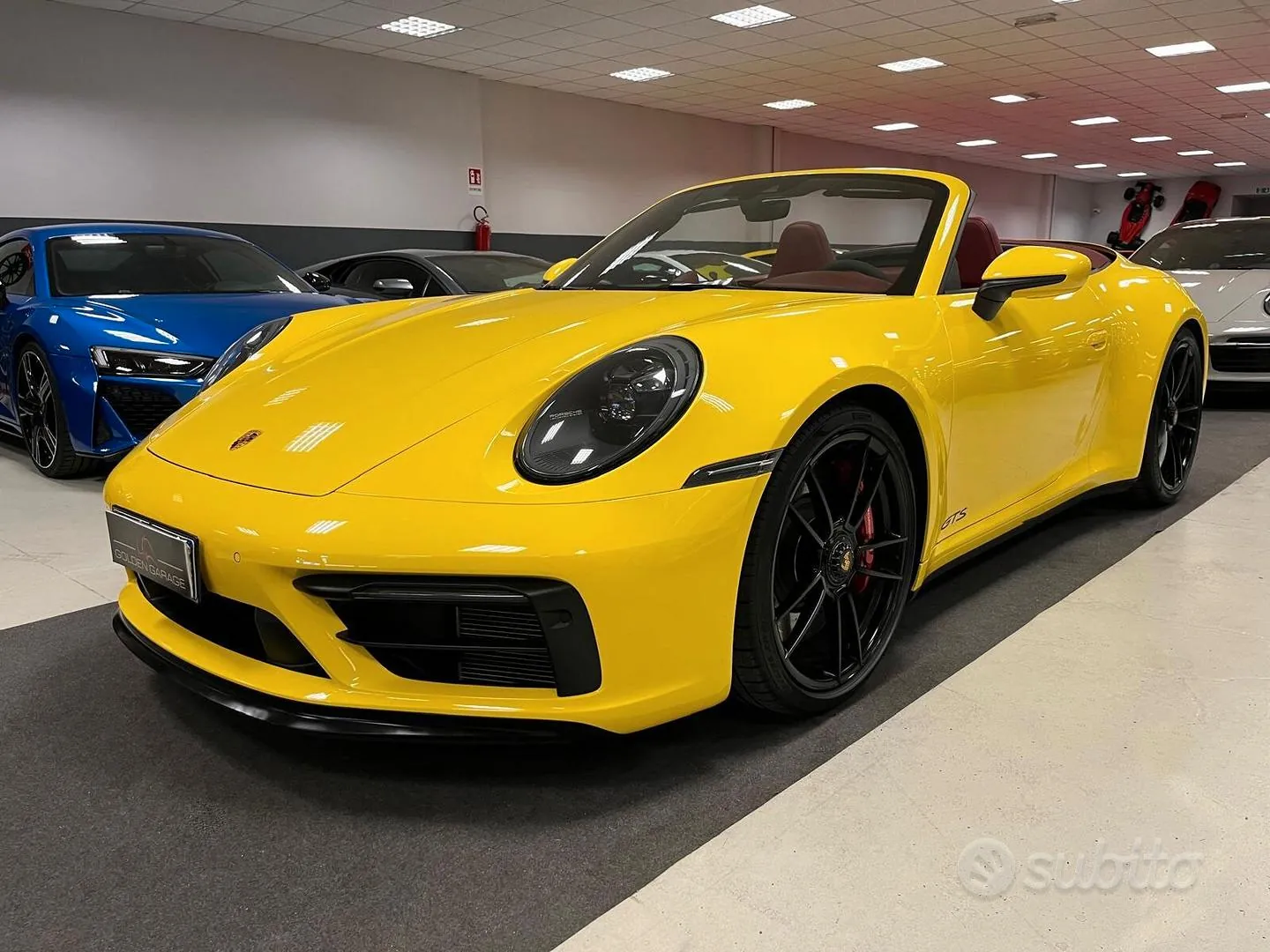 Porsche 911 2021 photo 2