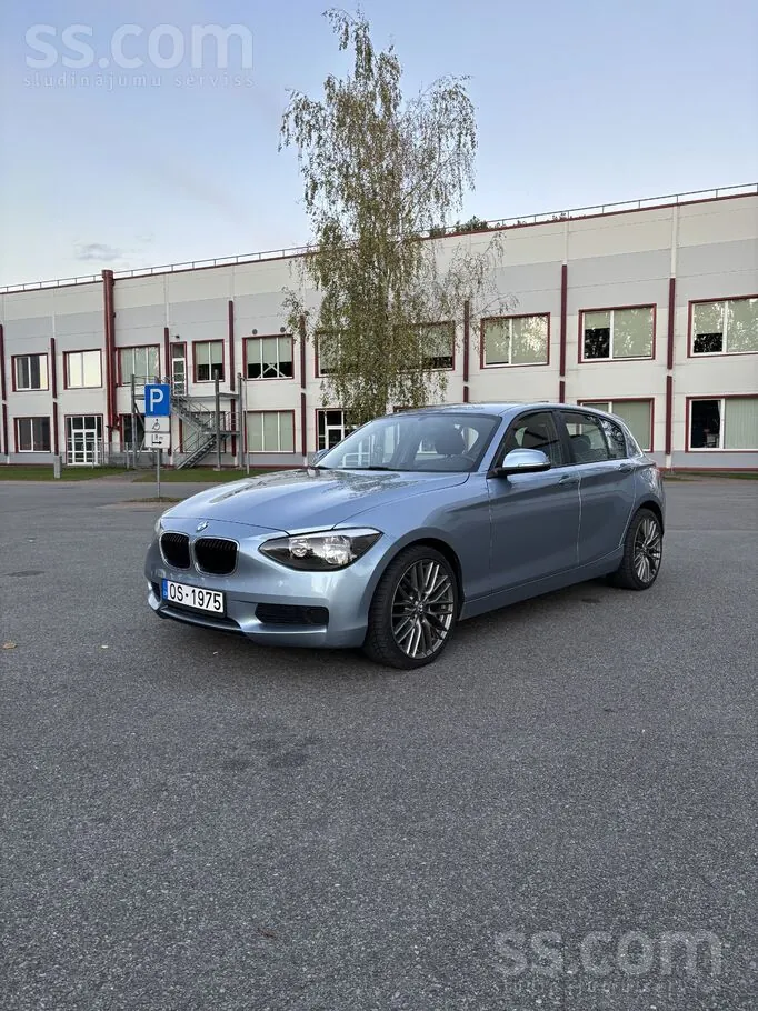 BMW 116I 2012 photo 3