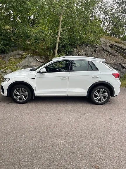 Volkswagen T-Roc 2023 photo 3