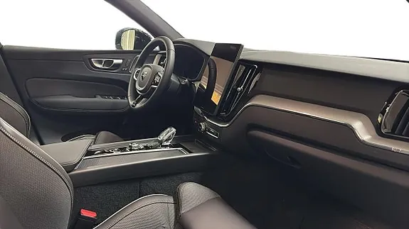 Volvo Xc60 2026 photo 5