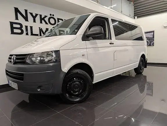 Volkswagen Caravelle 2013 photo 2