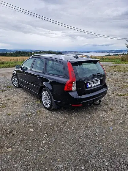 Volvo V50