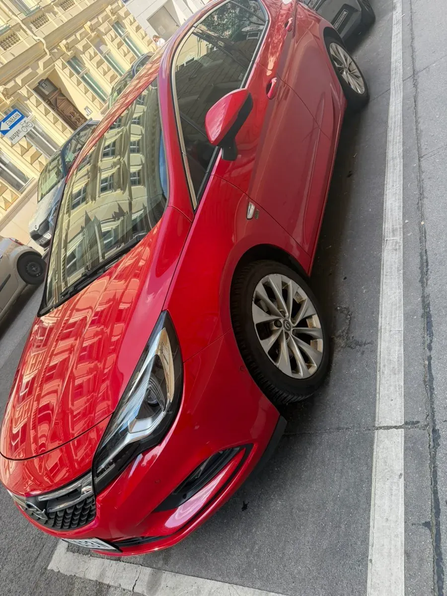 Opel Astra 2016 photo 2