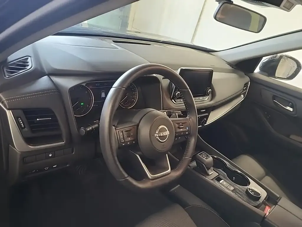 Nissan Rogue 2024 photo 2