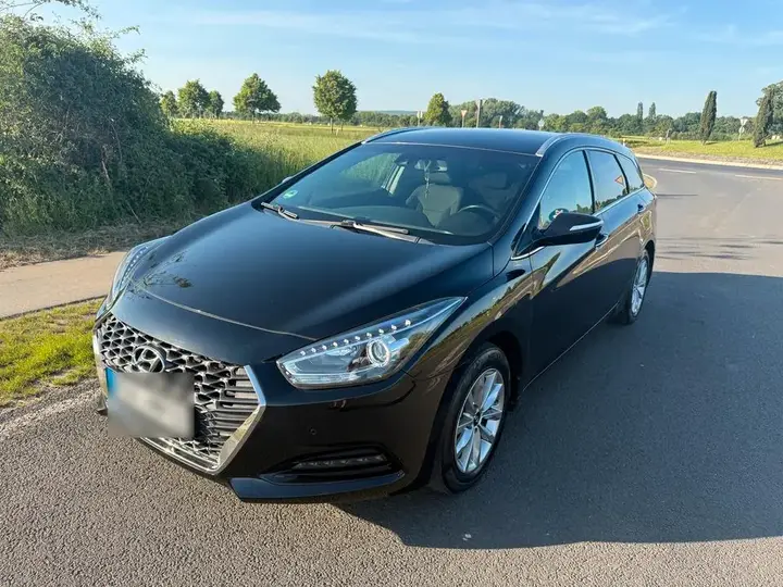 Hyundai I40