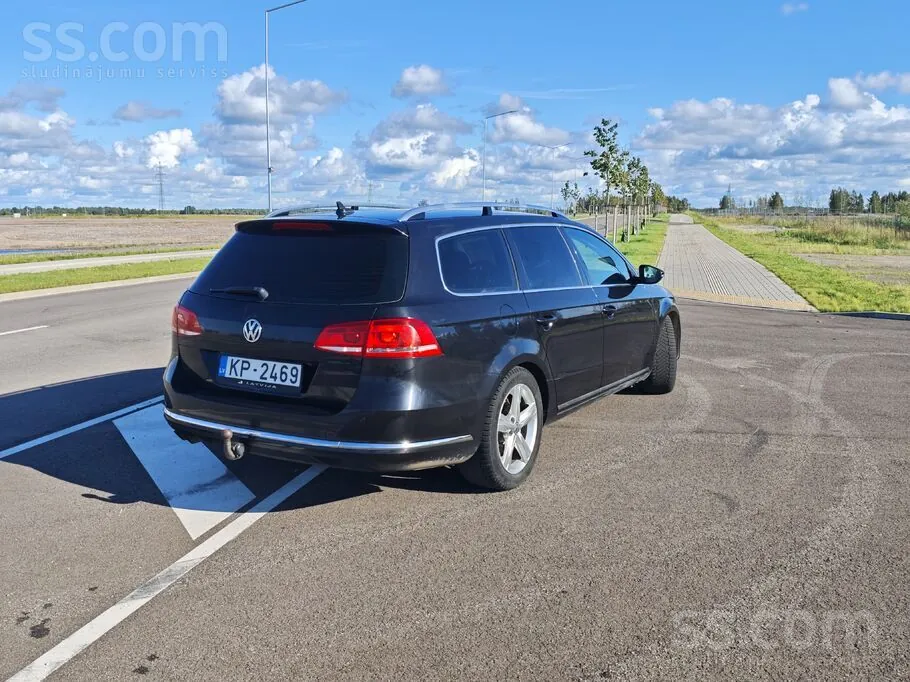 Volkswagen Passat 2012 photo 3