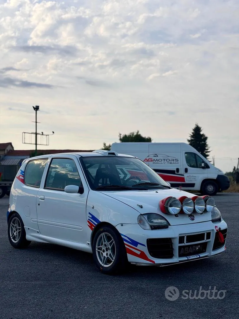 Fiat Seicento 2000 photo 4