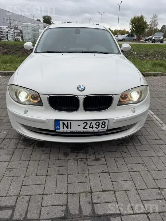 BMW 118