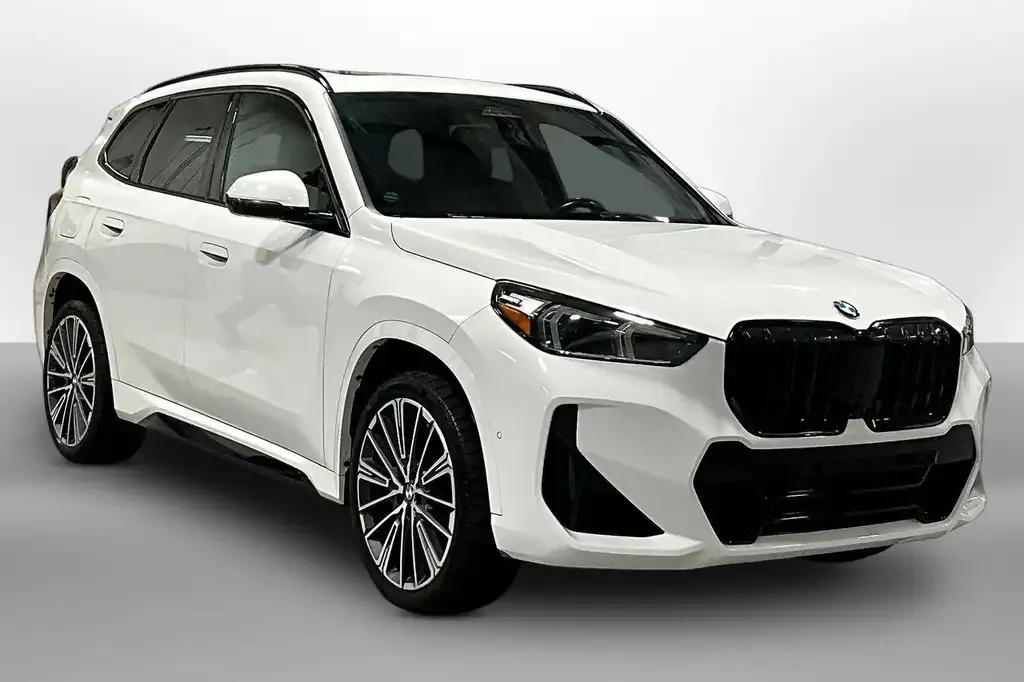 BMW X1 2023 photo 3