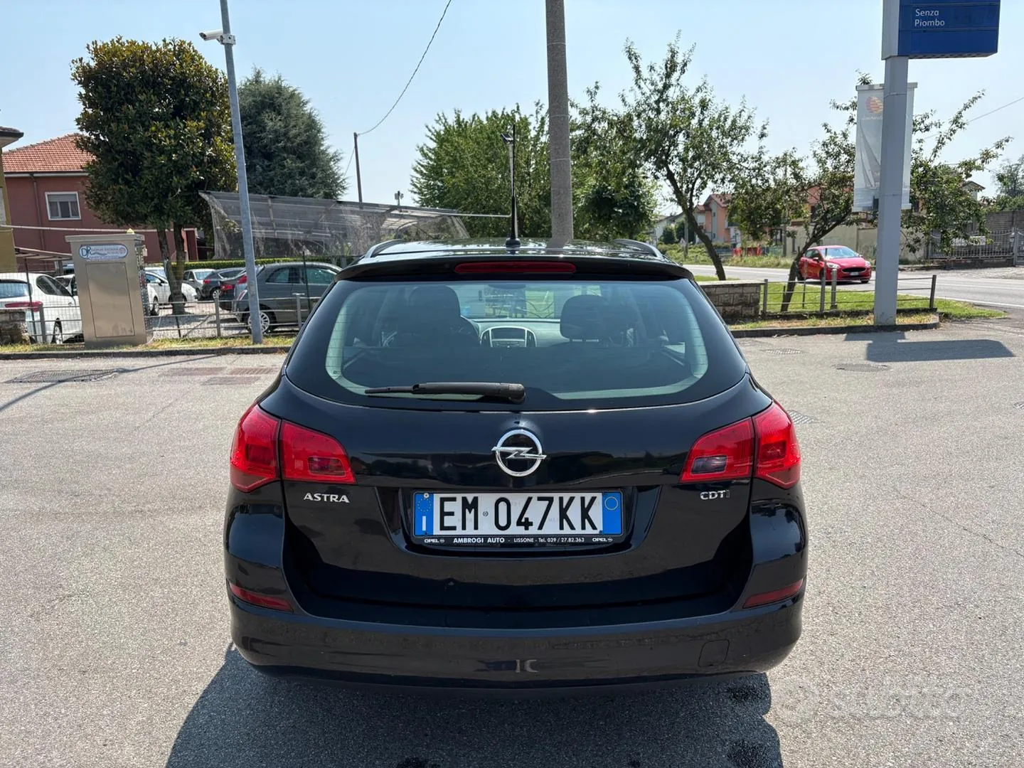 Opel Astra 2012 photo 5