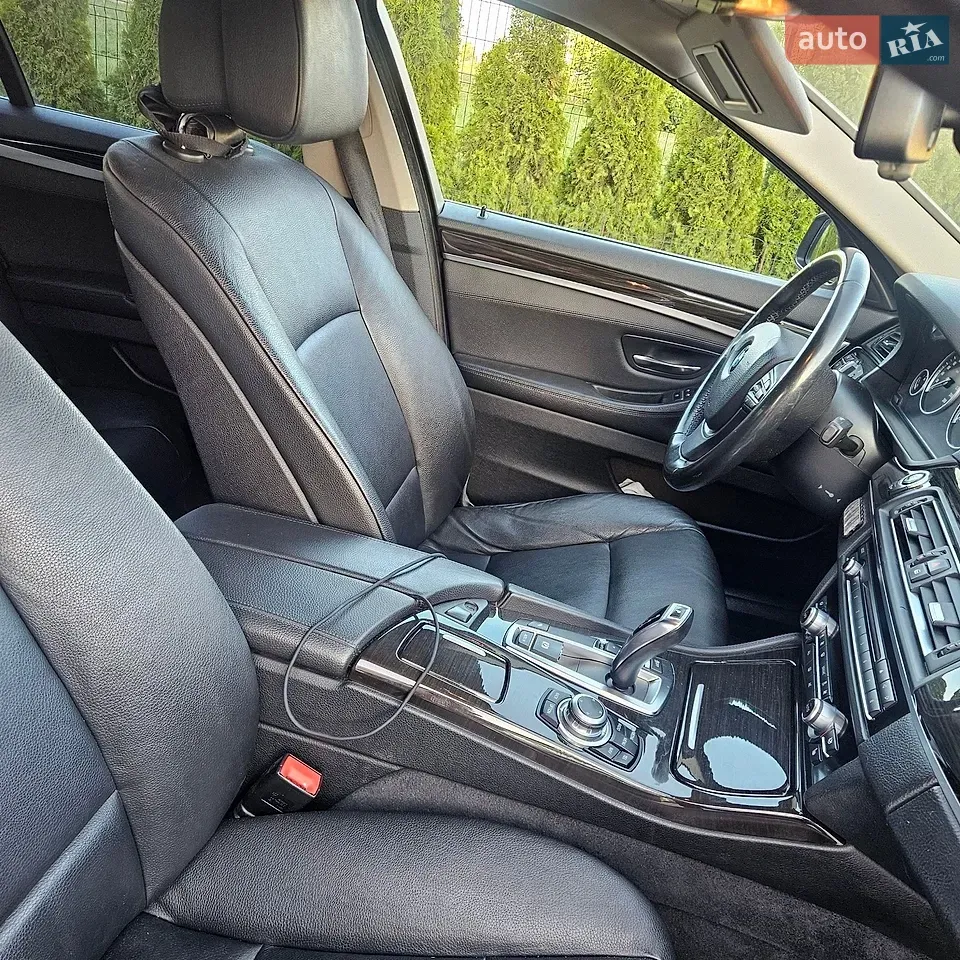 BMW 5 Series 2013 photo 5
