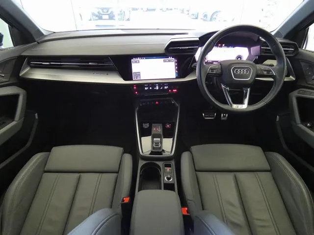 Audi S3 2023 photo 3