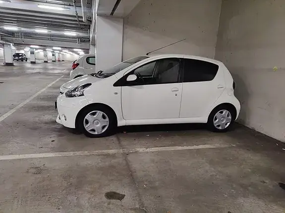 Toyota Aygo 2013 photo 2