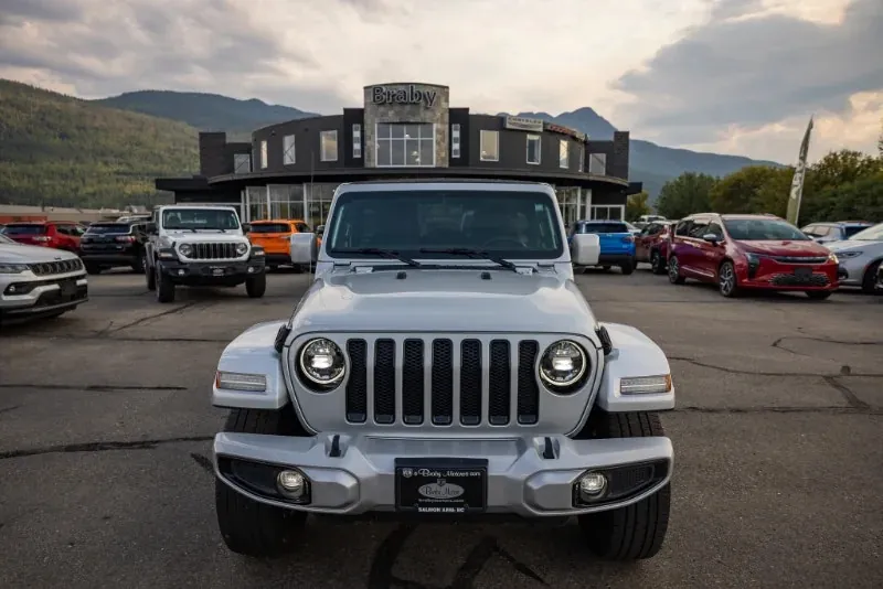 Jeep Wrangler 2023 photo 3