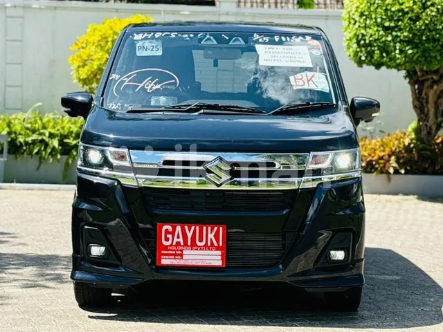 Suzuki Wagon R 2023 photo 2