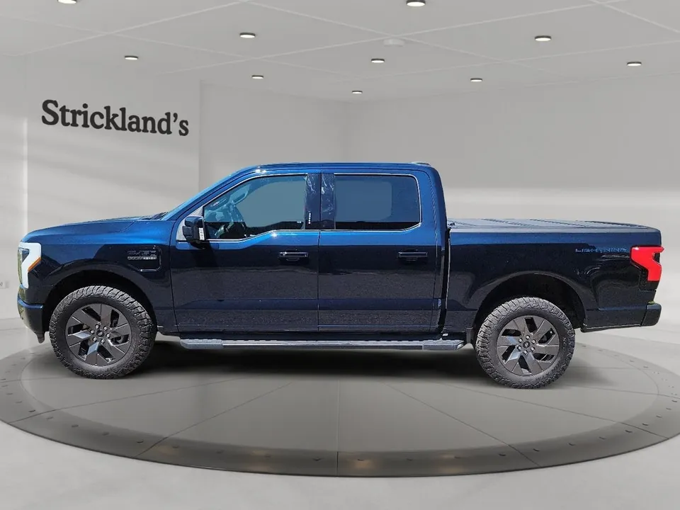 Ford F-150 Lightning 2023 photo 5