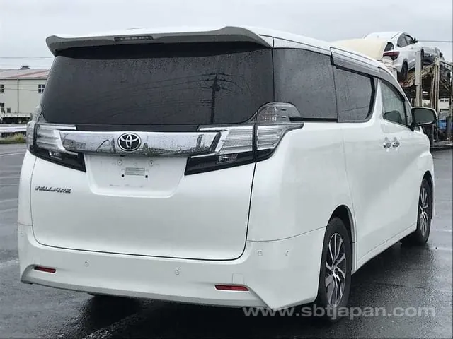 Toyota Velfire V 2017 photo 4