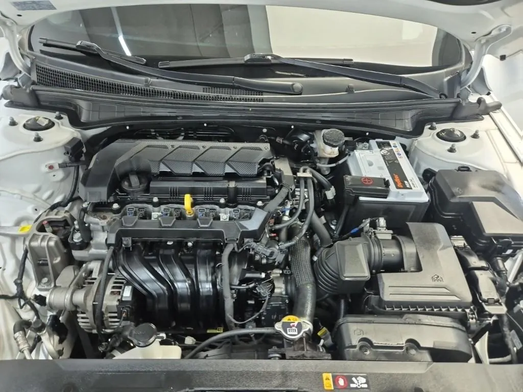 Hyundai Avante 2021 photo 5