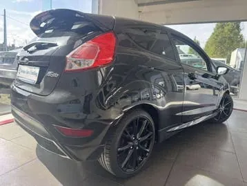 Ford Fiesta 2014 photo 3