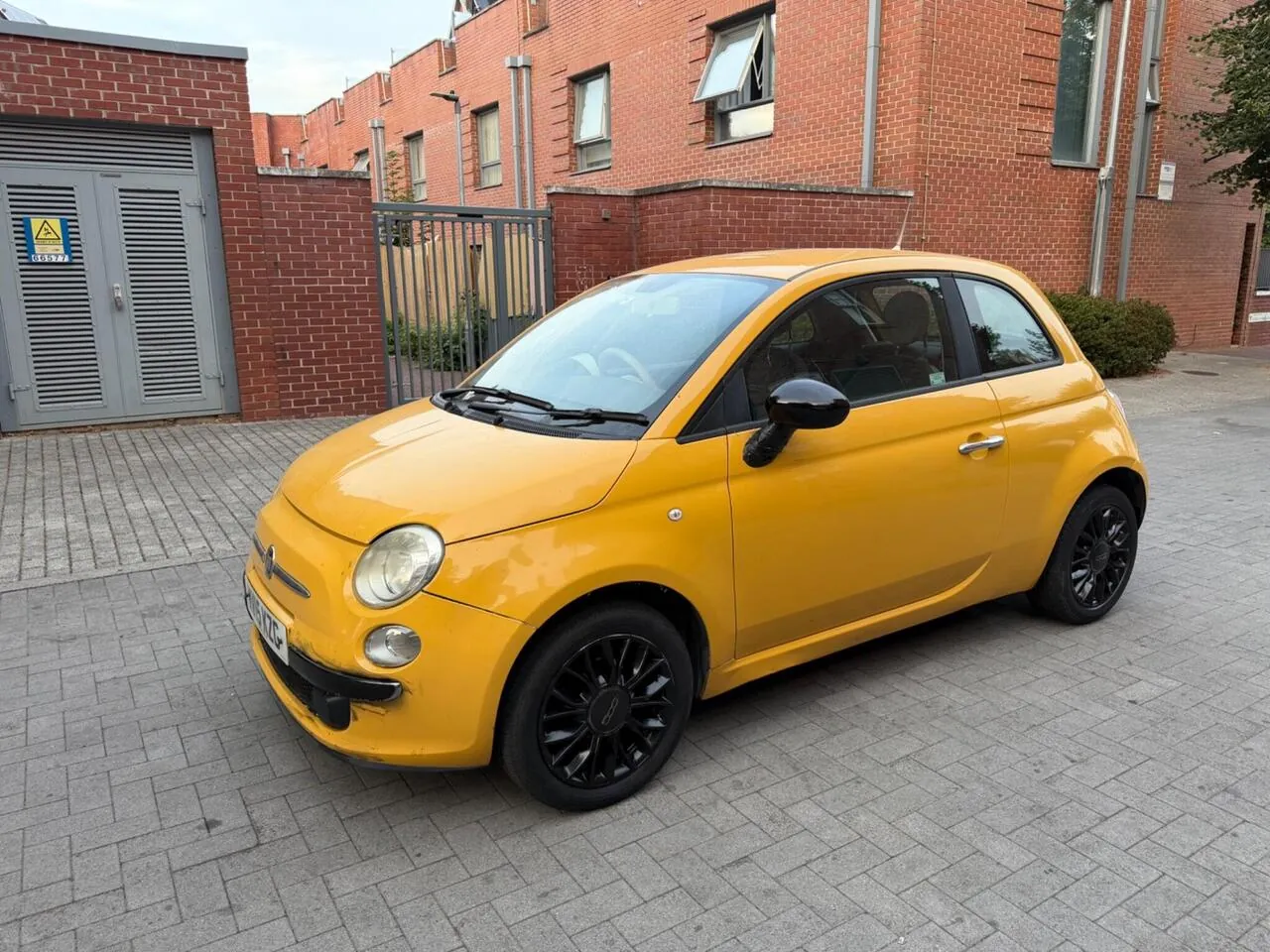 Fiat 500 2015 photo 2