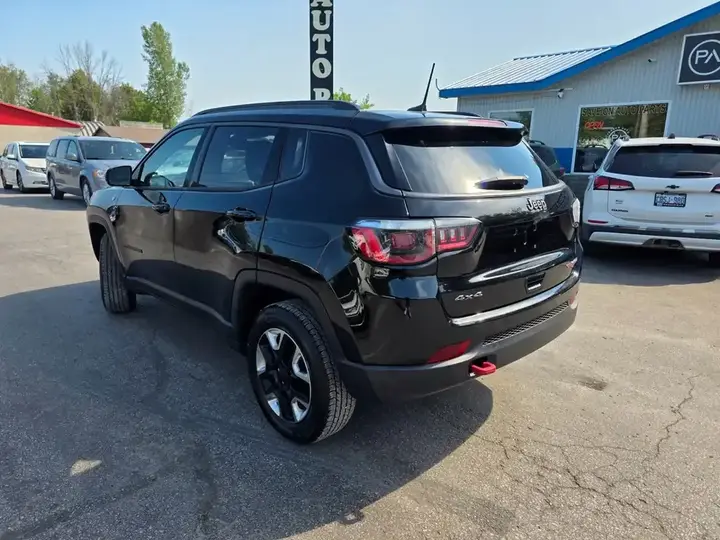 Jeep Compass 2018 photo 3