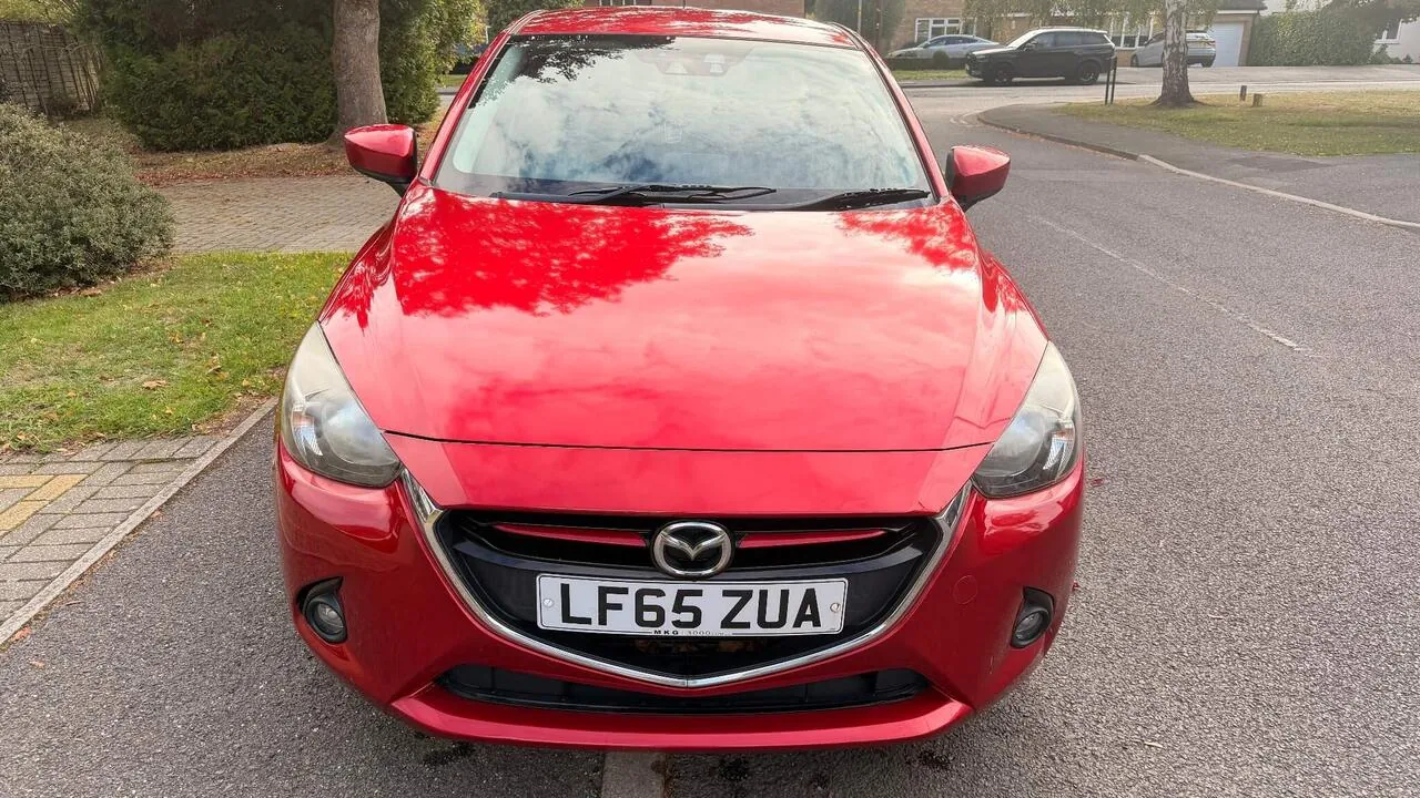 Mazda Mazda2 2015 photo 3