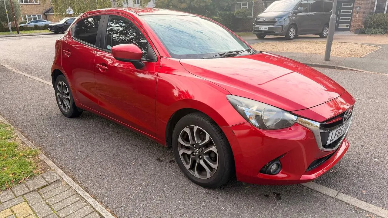 Mazda Mazda2 2015 photo 4