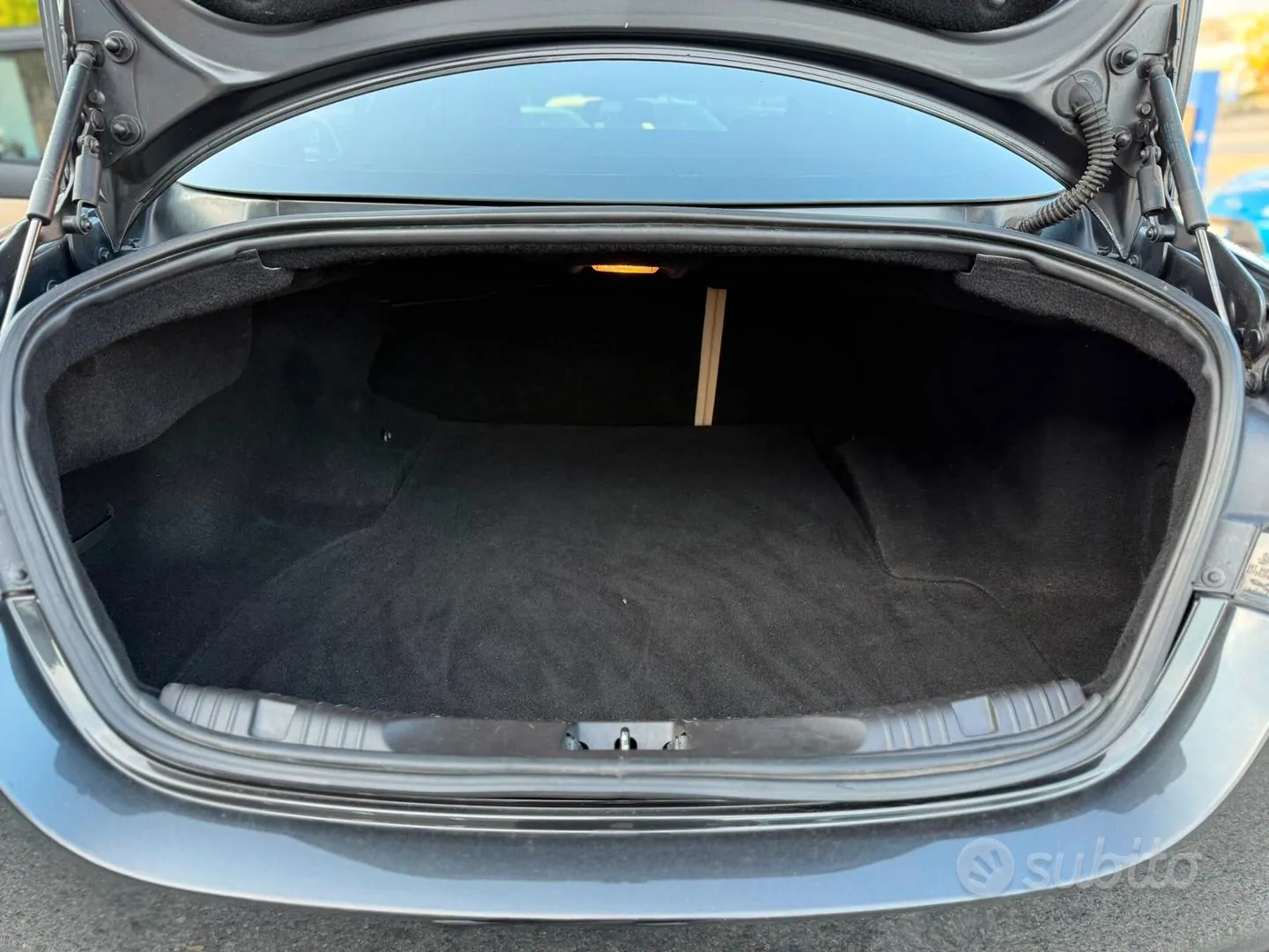 Jaguar Xf 2015 photo 5