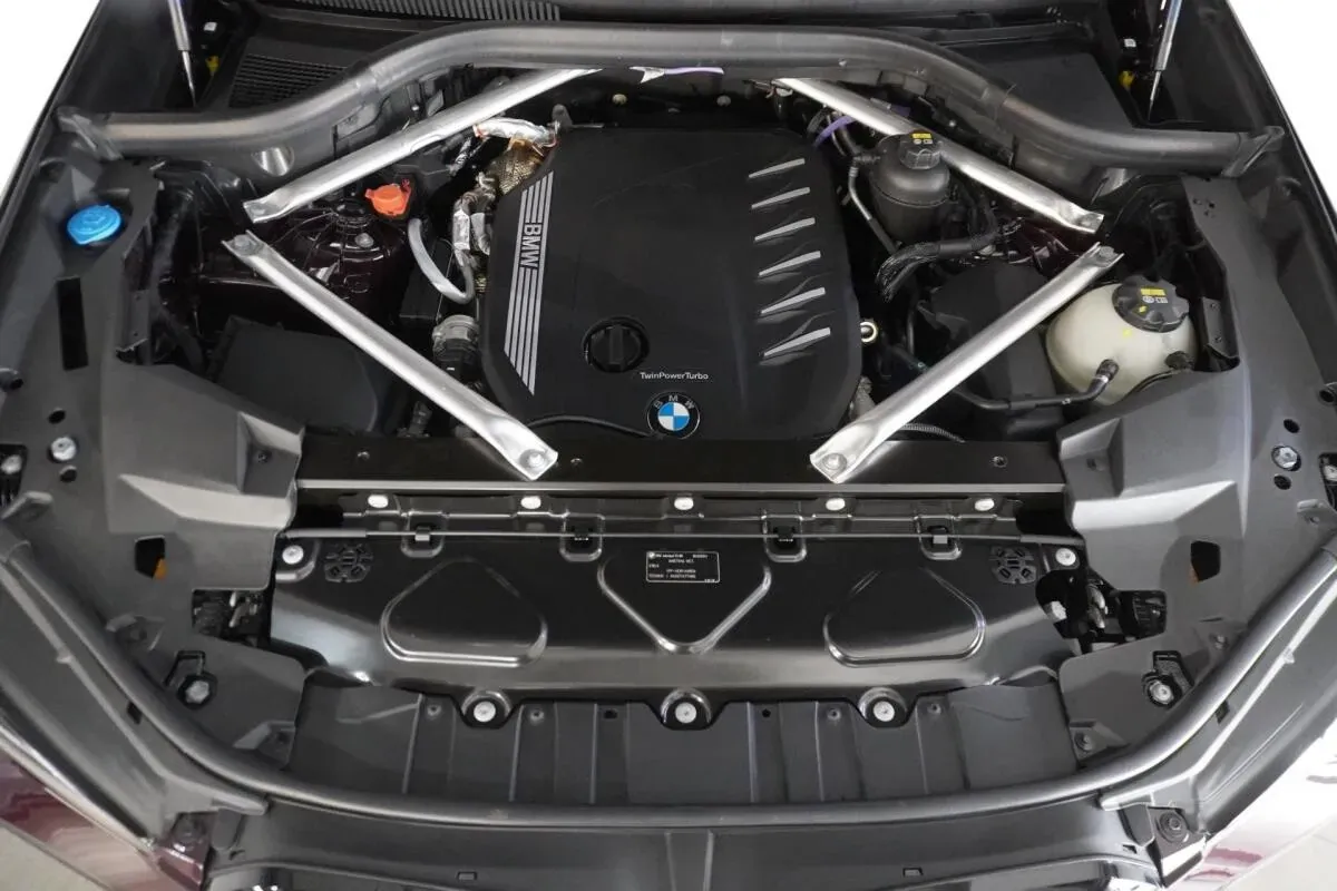BMW X6 2022 photo 2